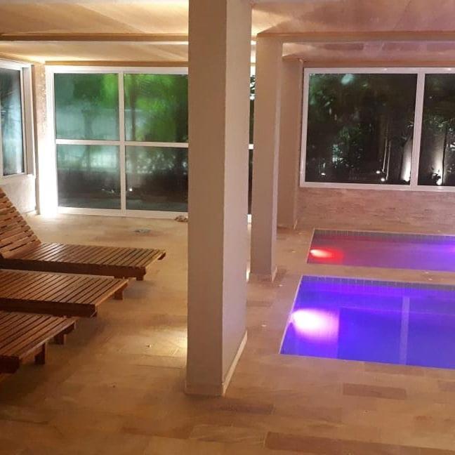 Paradaise Resort אובטובה מראה חיצוני תמונה